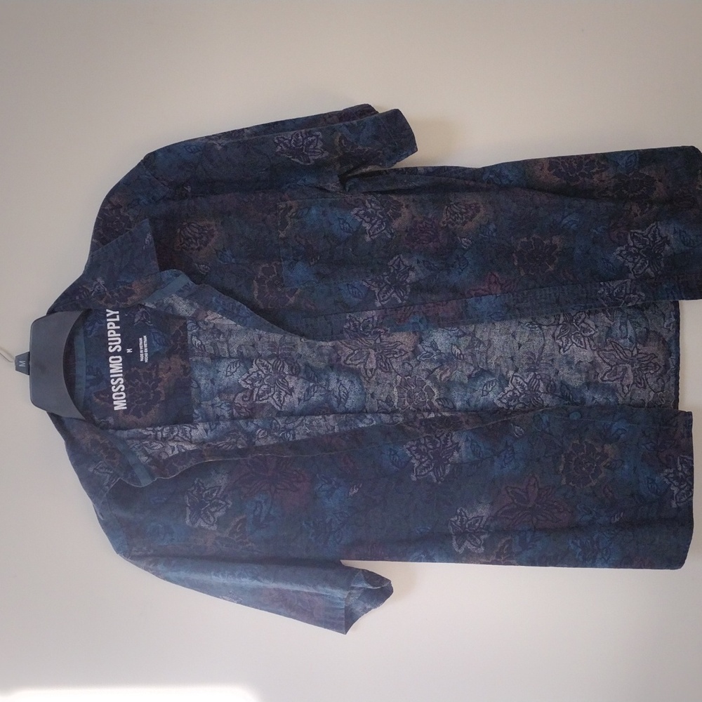Mossimo Supply floral M button down